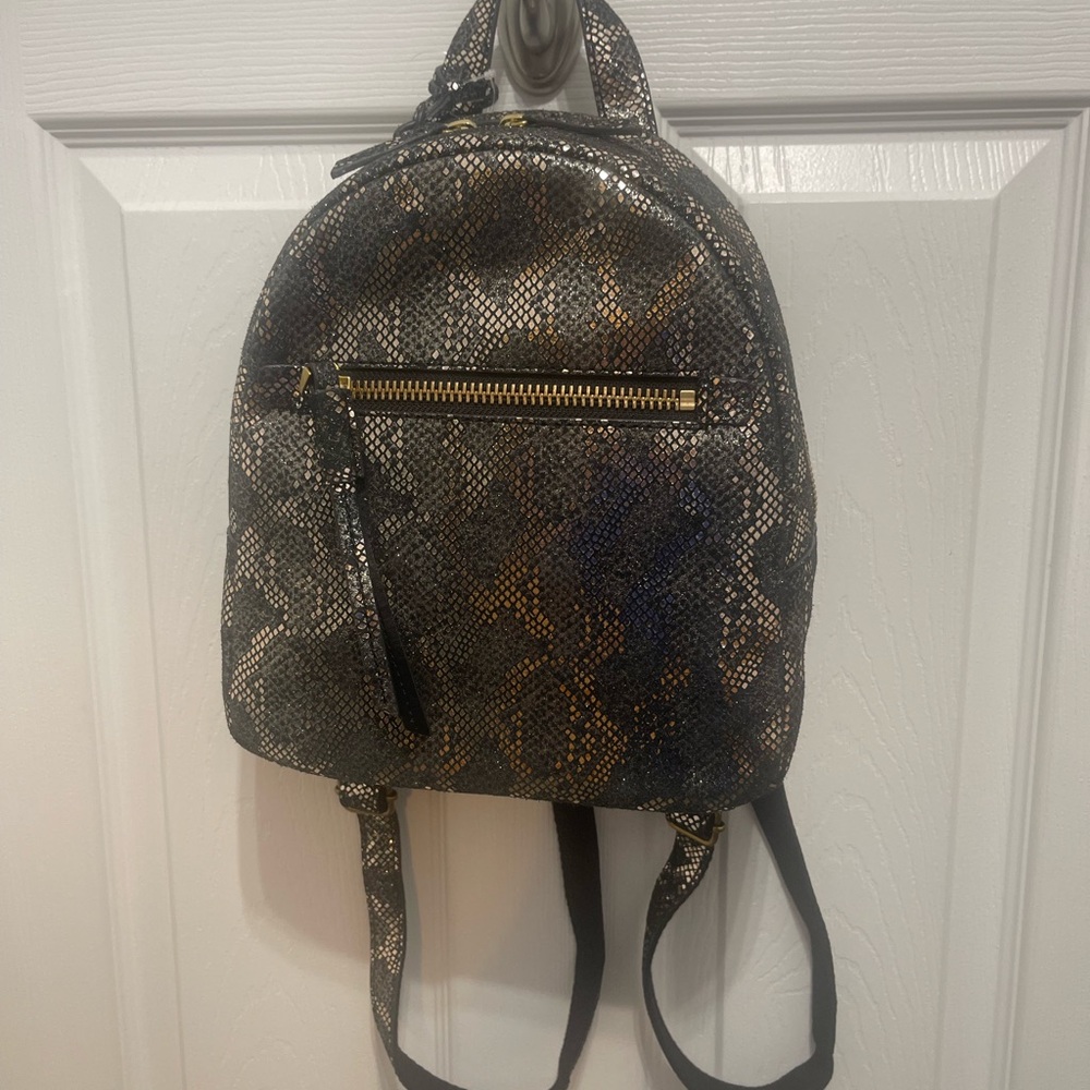 Fossil Black and Gold Patterned Backpack - Picture 3 of 13